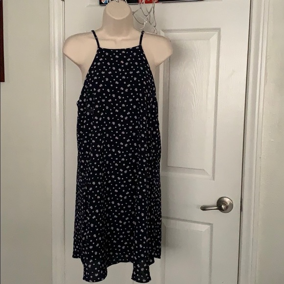 Cotton On - Picture 1 of 2